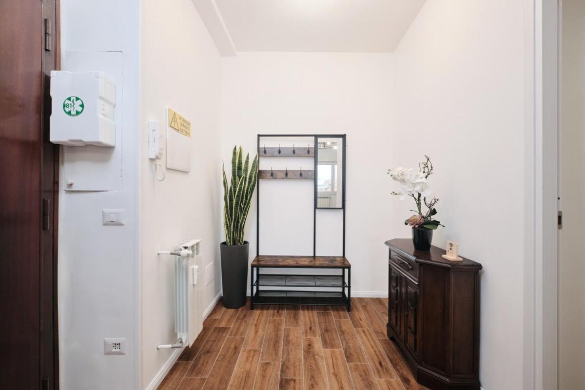 New Gens Iulia 2 Min Da Stazione Trastevere Appartement *